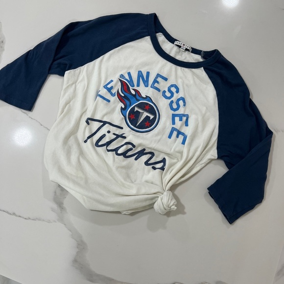 Tennessee Titans 3/4 sleeve Henley Tee sz. L - Picture 4 of 5